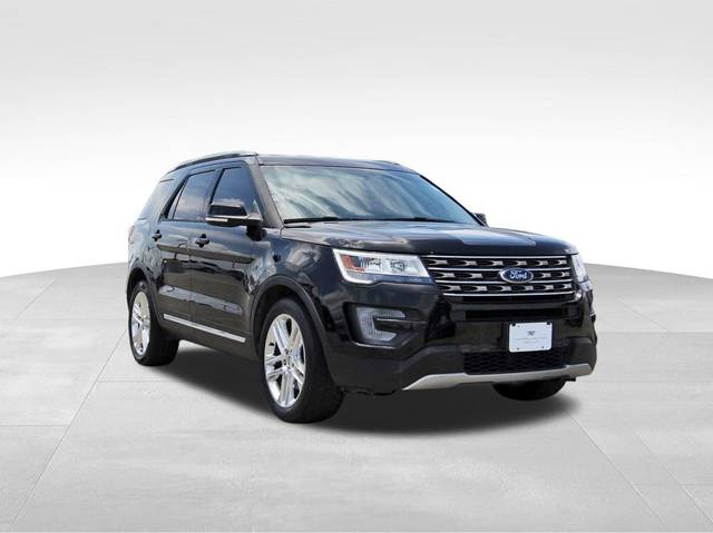 2016 Ford Explorer XLT FWD photo