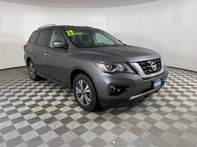 2019 Nissan Pathfinder SV 4WD photo