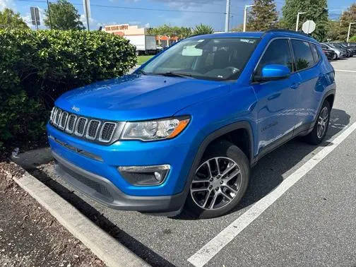 2020 Jeep Compass Latitude w/Sun/Wheel Pkg FWD photo
