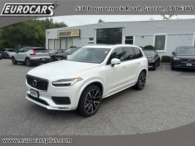 2020 Volvo XC90 Momentum AWD photo