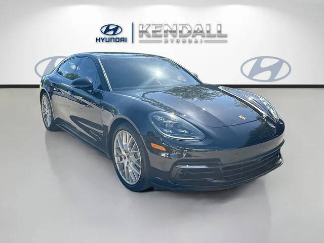 2020 Porsche Panamera 4 10 Years Edition AWD photo