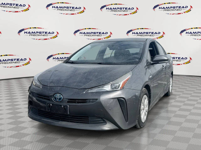 2020 Toyota Prius LE FWD photo