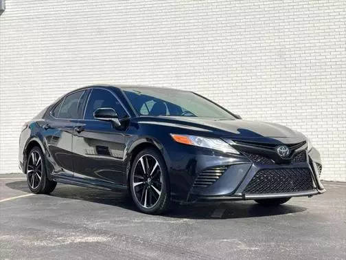 2020 Toyota Camry XSE FWD photo