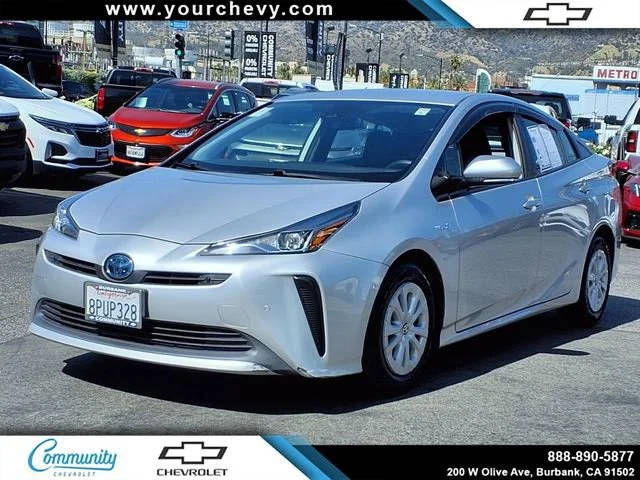 2020 Toyota Prius LE FWD photo
