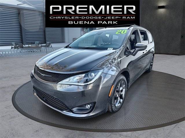 2020 Chrysler Pacifica Minivan Touring L Plus FWD photo