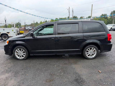 2019 Dodge Grand Caravan SXT FWD photo