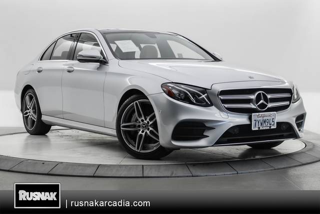 2017 Mercedes-Benz E-Class E 300 Sport RWD photo