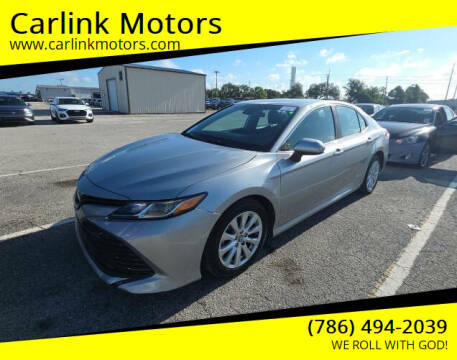 2019 Toyota Camry LE FWD photo