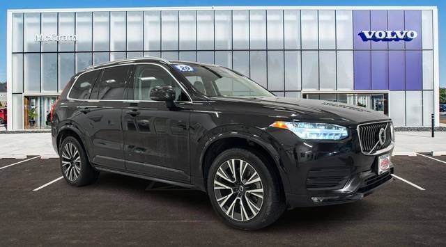 2020 Volvo XC90 Momentum AWD photo