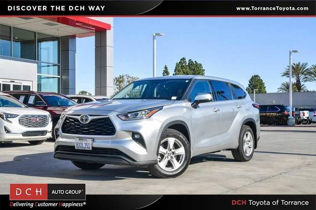 2020 Toyota Highlander LE AWD photo