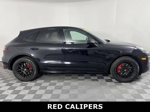 2017 Porsche Macan GTS AWD photo