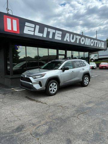 2020 Toyota RAV4 LE AWD photo