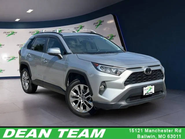 2020 Toyota RAV4 XLE Premium FWD photo