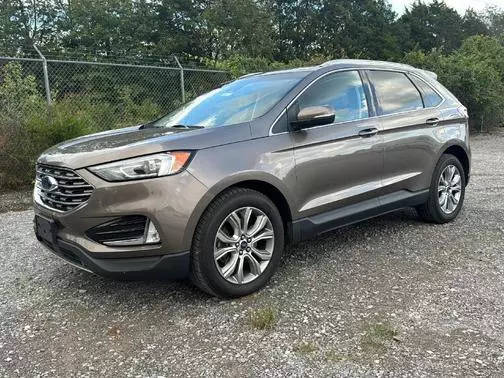 2019 Ford Edge Titanium AWD photo