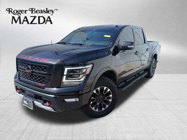 2020 Nissan Titan PRO-4X 4WD photo