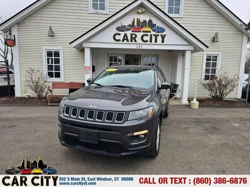 2020 Jeep Compass Latitude 4WD photo