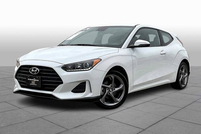 2019 Hyundai Veloster 2.0 FWD photo