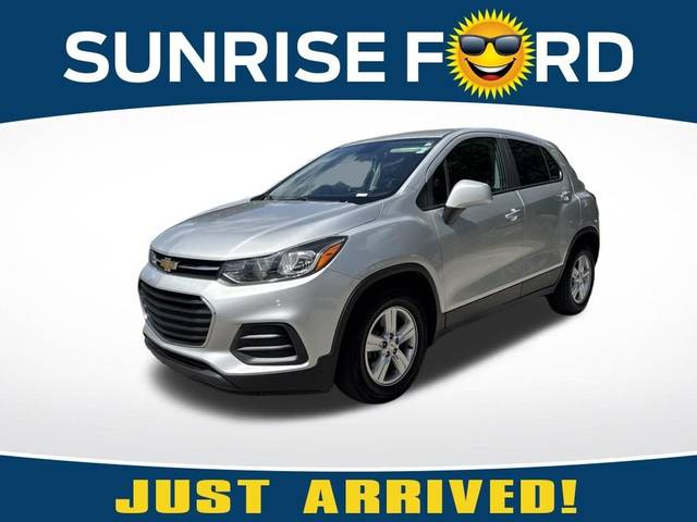 2020 Chevrolet Trax LS FWD photo