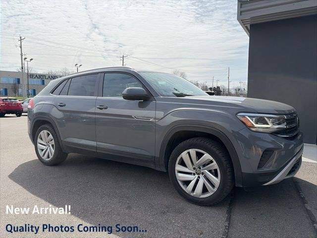 2020 Volkswagen Atlas Cross Sport 2.0T SE w/Technology AWD photo