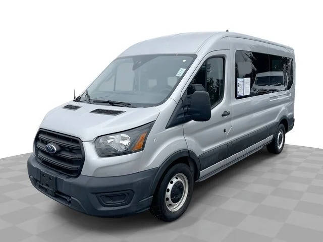 2020 Ford Transit Passenger Wagon XL RWD photo