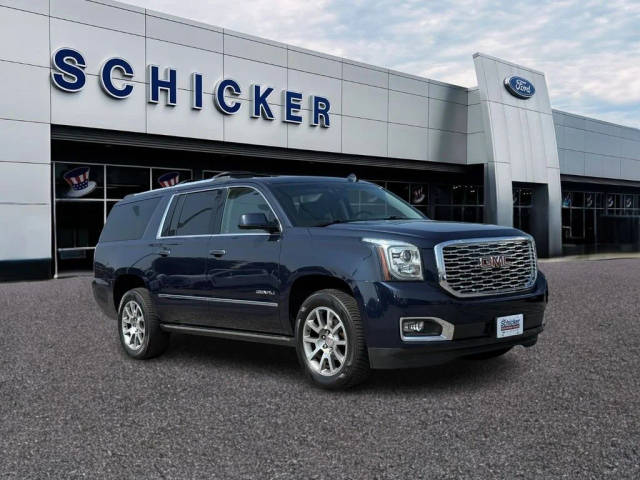 2019 GMC Yukon XL Denali 4WD photo