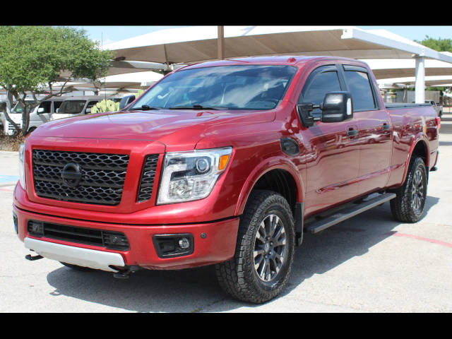 2019 Nissan Titan XD PRO-4X 4WD photo
