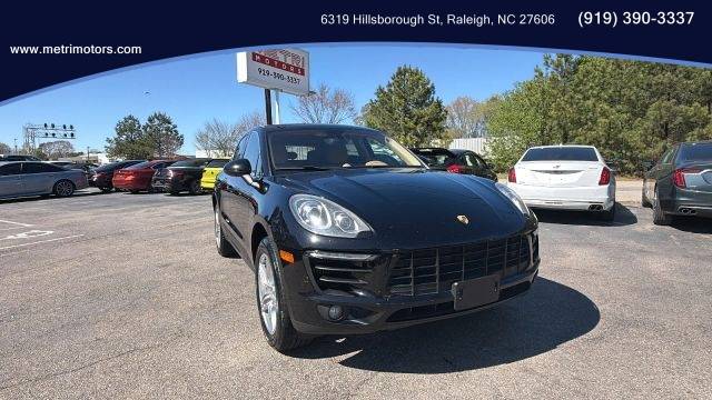 2015 Porsche Macan S AWD photo