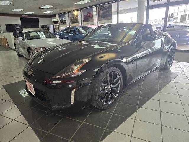 2019 Nissan 370Z  RWD photo