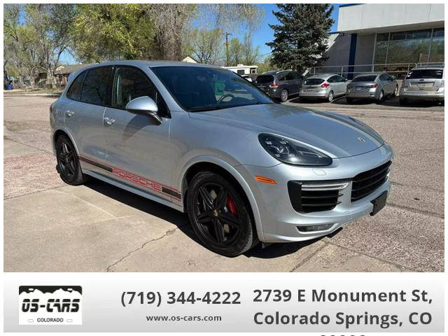 2016 Porsche Cayenne GTS AWD photo