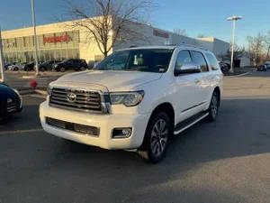 2020 Toyota Sequoia Limited 4WD photo