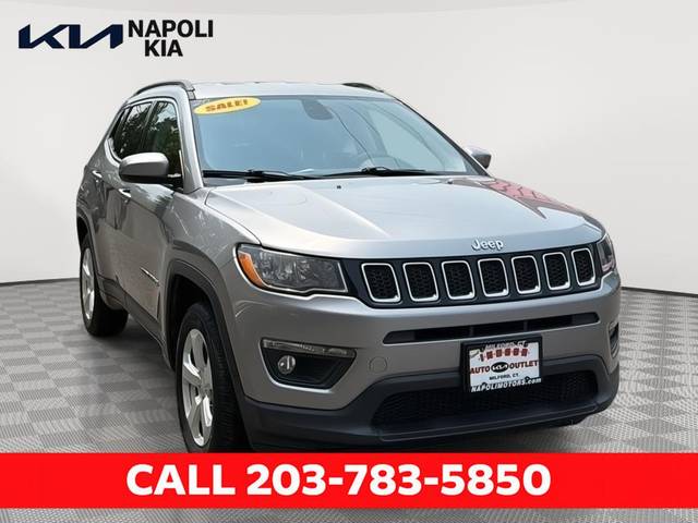 2020 Jeep Compass Latitude 4WD photo