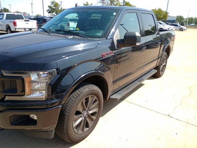 2020 Ford F-150 XLT 4WD photo