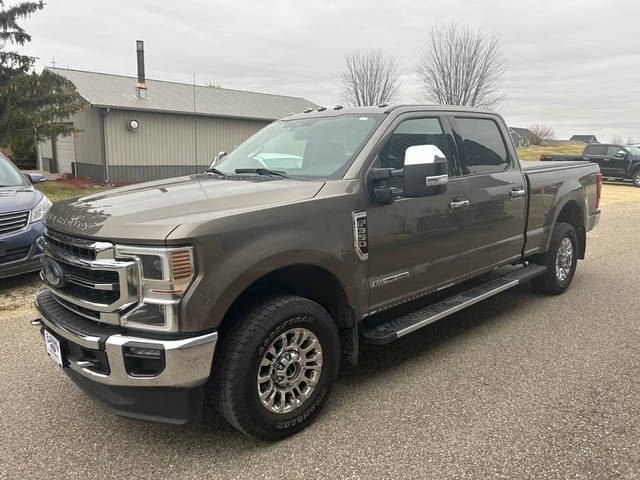 2020 Ford F-350 Super Duty LARIAT 4WD photo