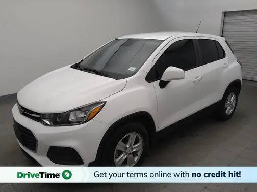 2020 Chevrolet Trax LS FWD photo