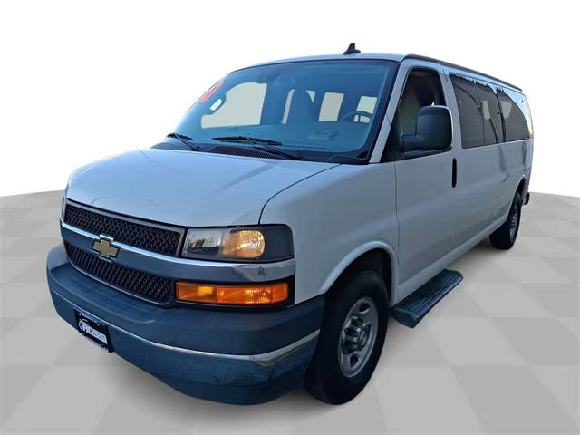 2019 Chevrolet Express LT RWD photo