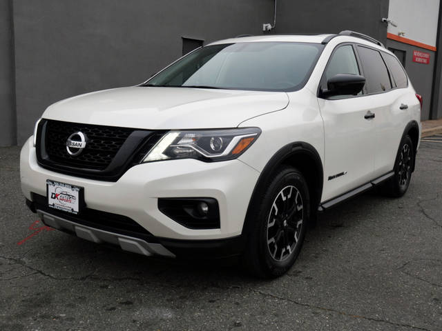 2020 Nissan Pathfinder SL 4WD photo