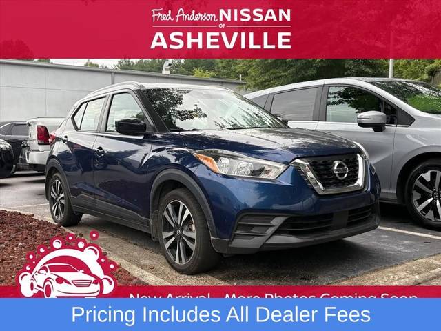 2020 Nissan Kicks SV FWD photo