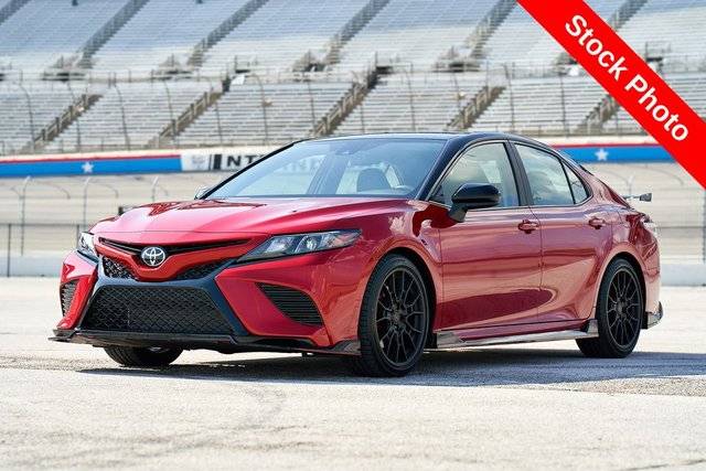 2020 Toyota Camry LE FWD photo