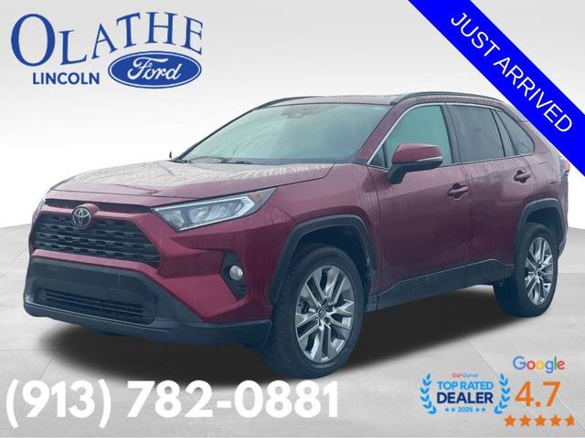 2020 Toyota RAV4 XLE Premium AWD photo