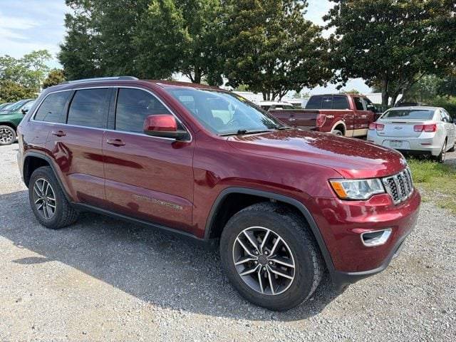 2020 Jeep Grand Cherokee Laredo E 4WD photo