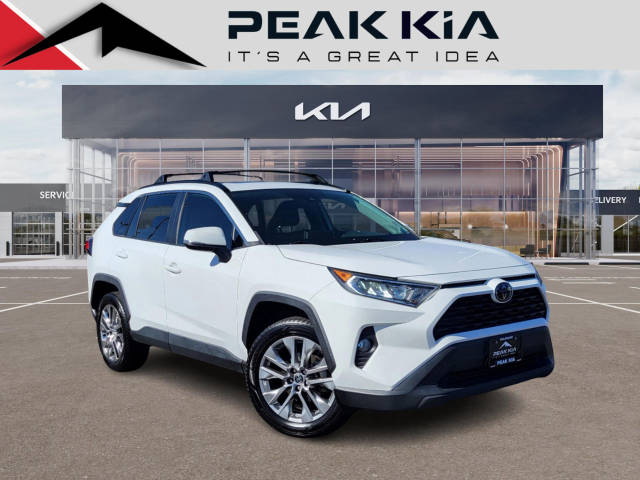 2020 Toyota RAV4 XLE Premium AWD photo