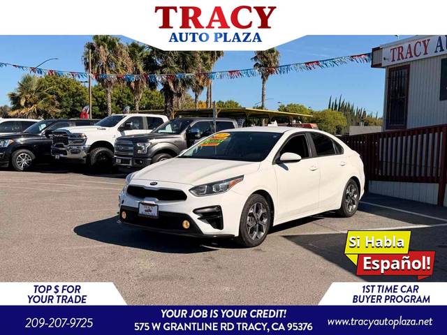 2020 Kia Forte LXS FWD photo