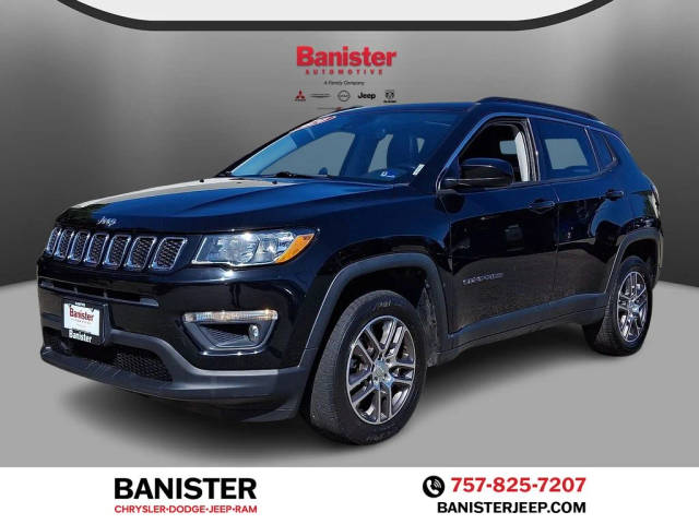 2020 Jeep Compass Latitude w/Sun/Safety Pkg 4WD photo