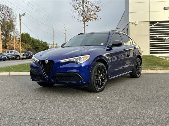 2020 Alfa Romeo Stelvio Ti AWD photo