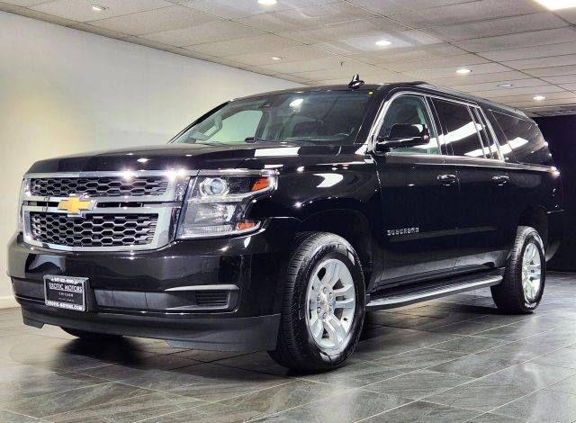 2020 Chevrolet Suburban LT 4WD photo
