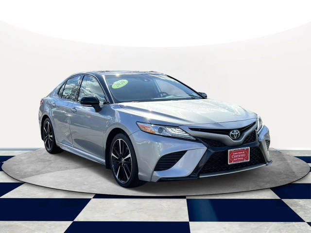 2020 Toyota Camry XSE FWD photo