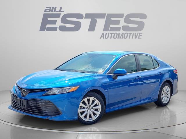 2019 Toyota Camry LE FWD photo