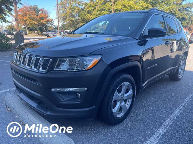 2019 Jeep Compass Latitude FWD photo