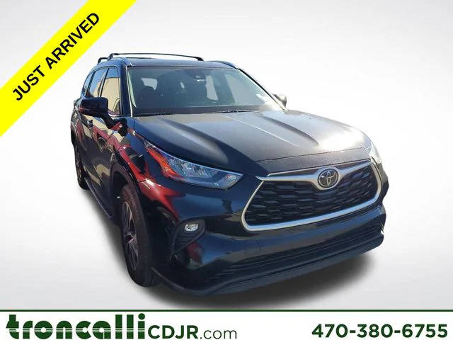 2020 Toyota Highlander XLE FWD photo