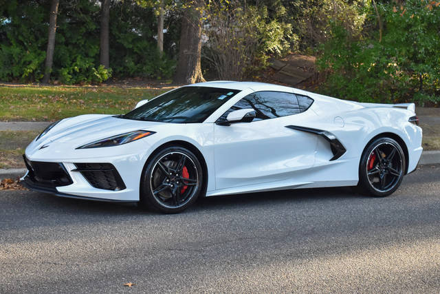 2020 Chevrolet Corvette 2LT RWD photo